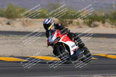 media/Nov-05-2022-SoCal Trackdays (Sat) [[f8d9b725ab]]/Turn 5 (940am)/